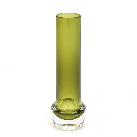 Klein vintage groen glazen vaasje
