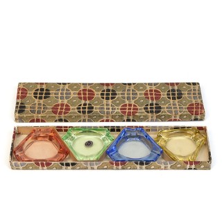 Set of 4 glass ashtray in original 1950s box
