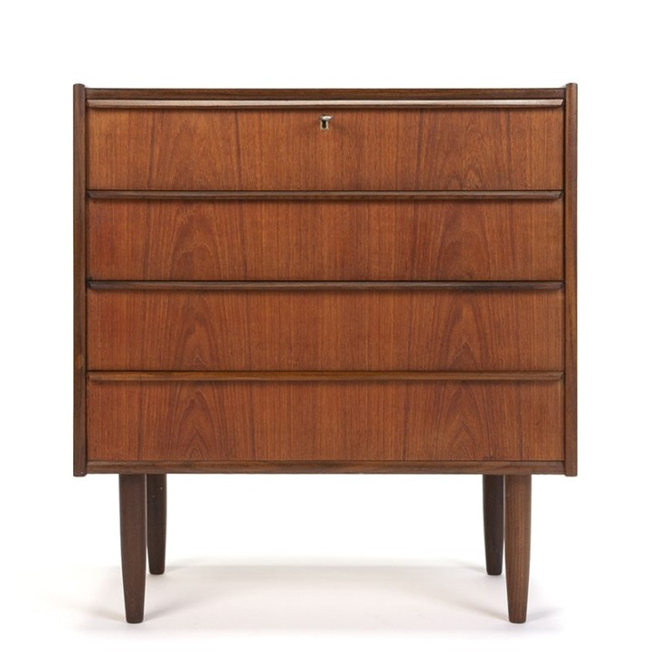 Danish chest of drawers with 4 drawers vintage model