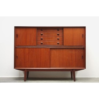 Hoog dressoir van Clausen & Son - Retro Studio