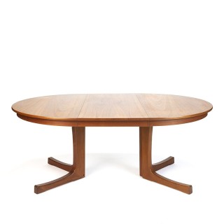 Deense vintage uitschuifbare ronde/ ovale eettafel in teak