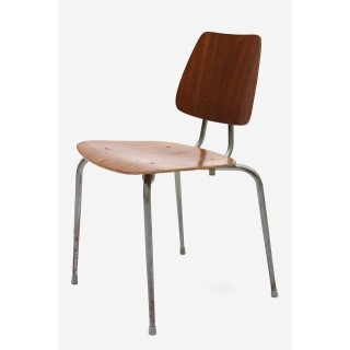 Plywood school stoel nr. 2 - Retro Studio