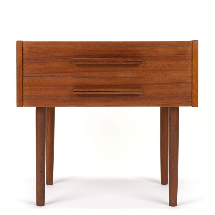 Small model Danish vintage chest of drawers with 2 drawers