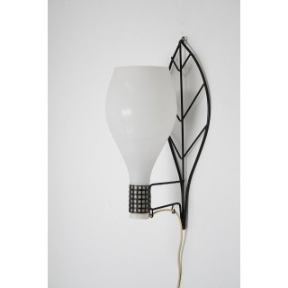 Glazen wandlamp met blad vorm