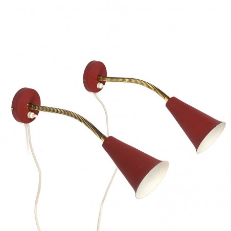Set van 2 vintage Deense wandlampen rood/ messing