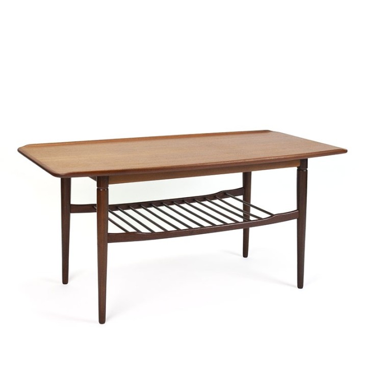 Deense teakhouten vintage salontafel met opstaande rand