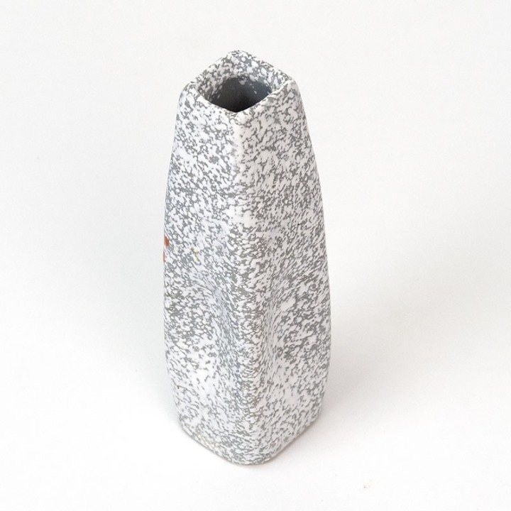 Vijftiger jaren vintage aardewerken vaasje