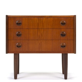 Danish vintage chest of drawers with round handles