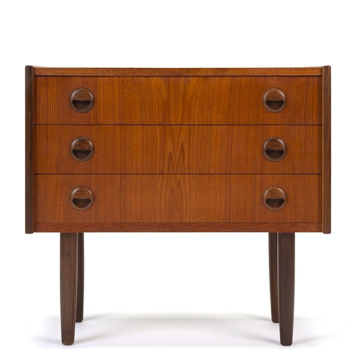 Danish vintage chest of drawers with round handles