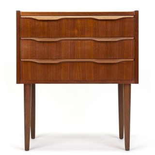 Klein model vintage Deense mid-century ladekast