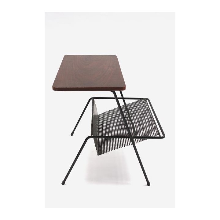 Bijzettafel met krantenrek - Retro Studio