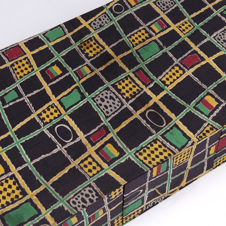 Vijftiger jaren vintage ladeblok van karton en stof