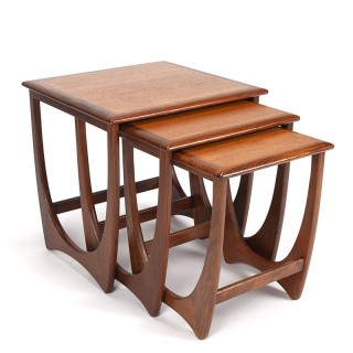 Gplan vintage set Fresco nesttafels