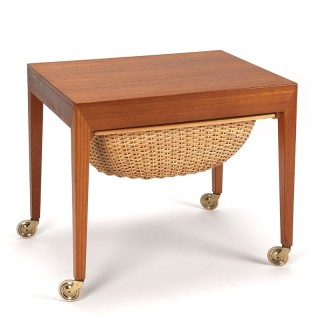 Vintage naaigerei tafeltje ontwerp Severin Hansen voor Haslev