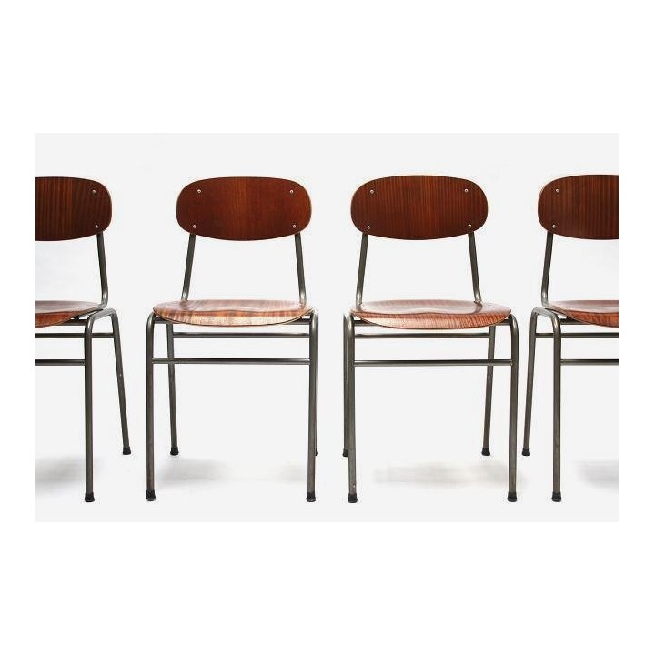 Set van 4 industriele Deense schoolstoelen - Retro Studio
