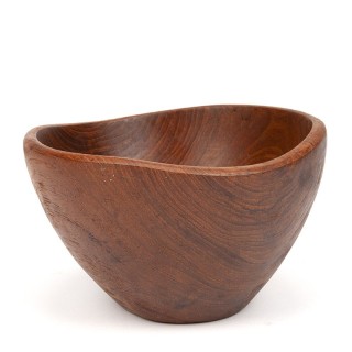 Vintage bowl in teak with organic shape