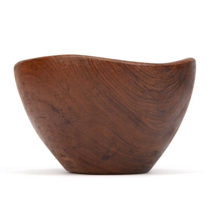 Vintage bowl in teak with organic shape