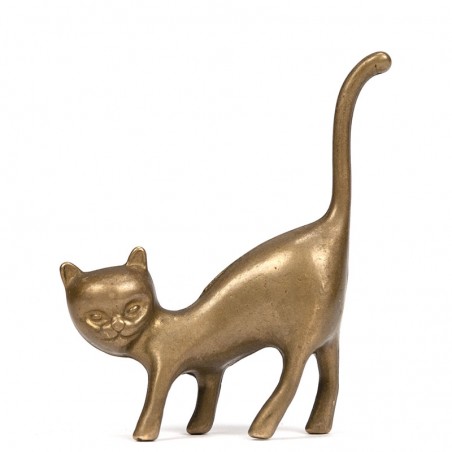 Small model vintage brass figurine of a cat