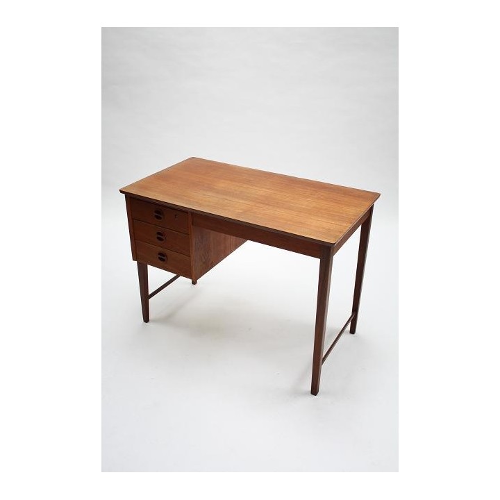 Teak desk from Scnadinavia no.4 - Retro Studio