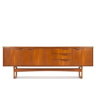Organisch vormgegeven Mid-Century Modern dressoir