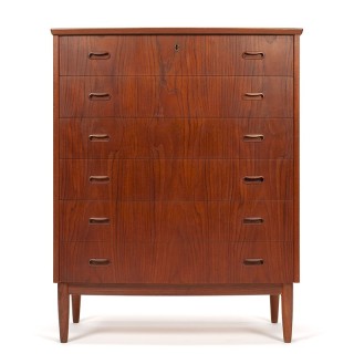 Large vintage Danish Mid-Century chest of drawers with a slight