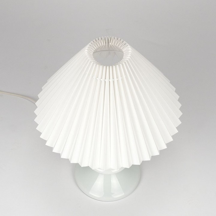 Holmegaard Deense vintage tafellamp type Mary Opal