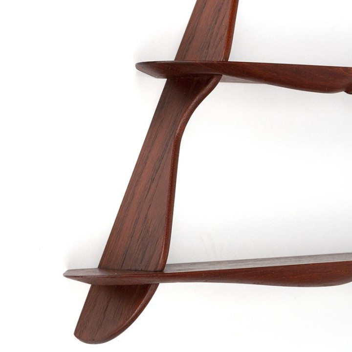 Organisch vormgegeven vintage Deens kruiden wandrek