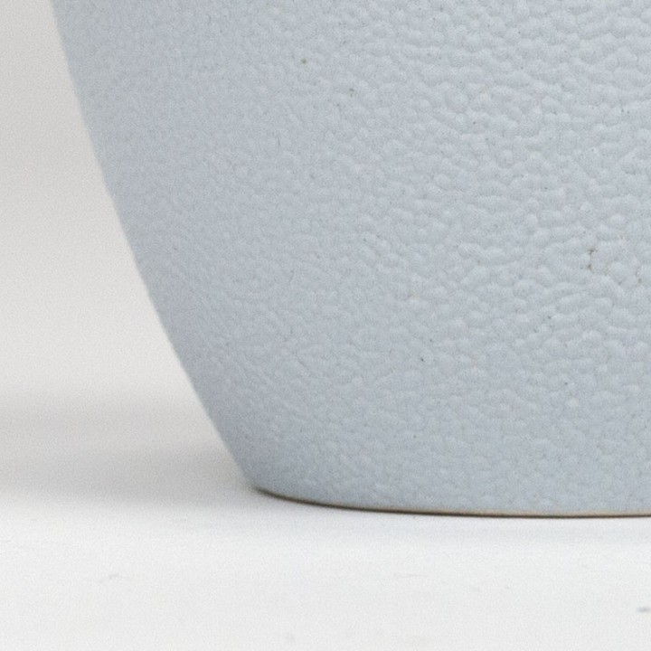 Blauw mini vaasje van Zenith Gouda plateelbakkerij