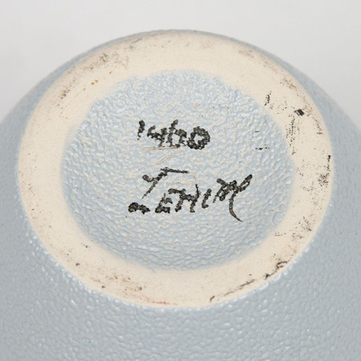 Blauw mini vaasje van Zenith Gouda plateelbakkerij