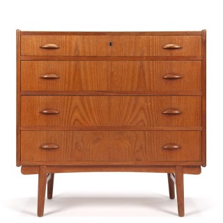 Deense vintage commode/ ladekast in teakhout