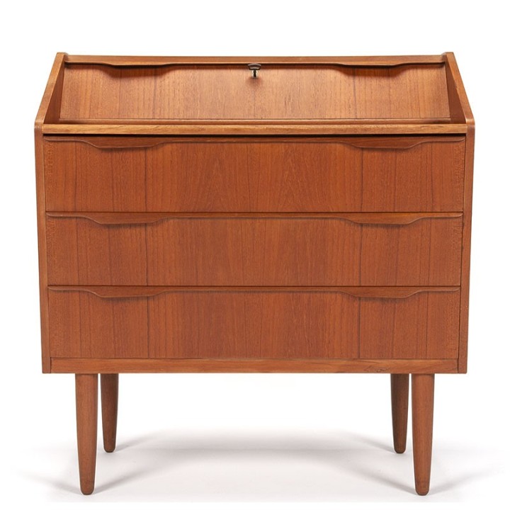 Mid-Century Modern vintage Danish designer furniture