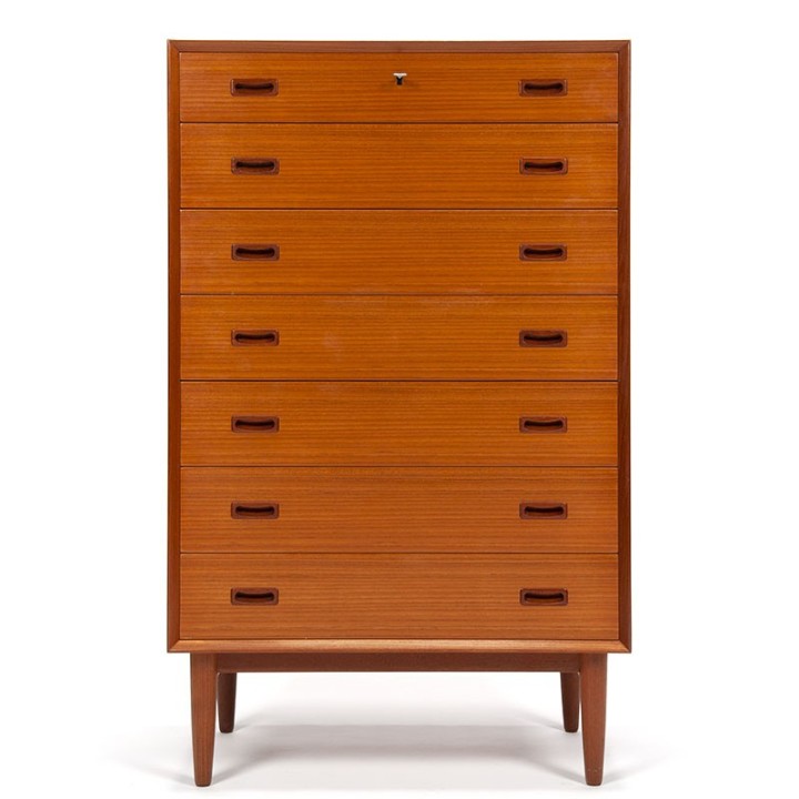 Omann Jun Møbelfabrik Mid-Century vintage design chest of