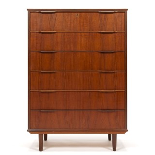 Danish large vintage chest of drawers from the Ejsing