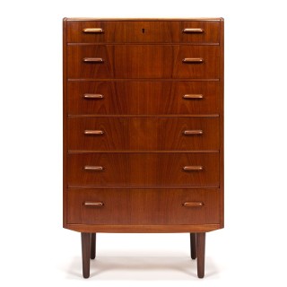 Grote Deense design ladekast van ØM Mobler in teak