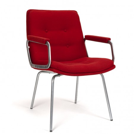 Rode vintage Artifort stoel ontwerp Geoffrey Harcourt