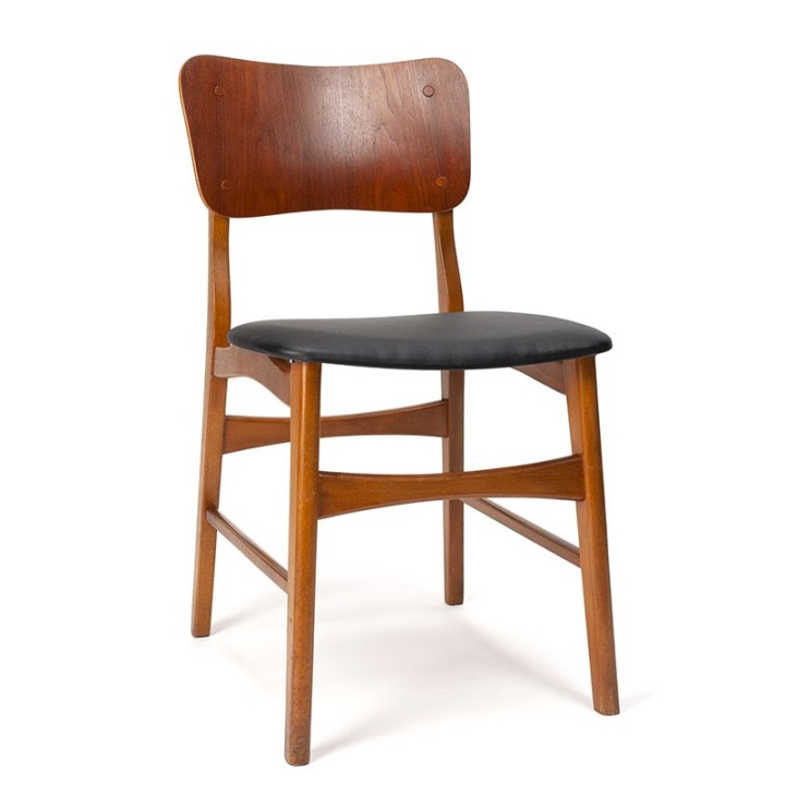 Eettafel stoel vintage Deens model met grote teakhouten rug
