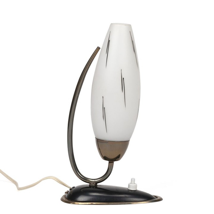 Vintage fifties table lamp with opal glass