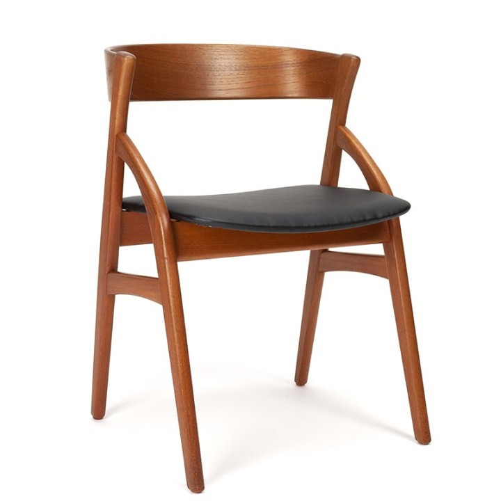 Teak Danish vintage dining table chair with curved backrest