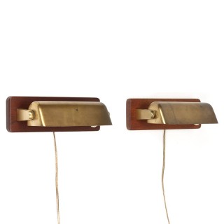 Set of 2 wall lamps in brass and teak