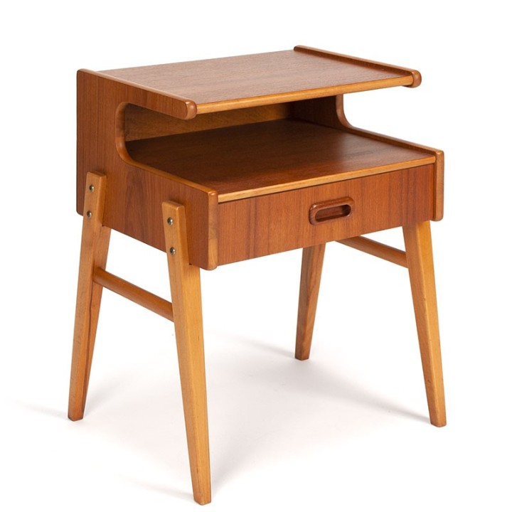 Mid-Century Scandinavisch vintage klein kastje/ nachtkastje
