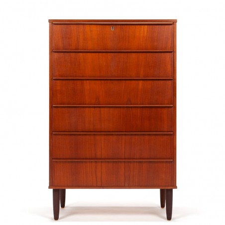 High model vintage Danish Mid-Century chest of drawers