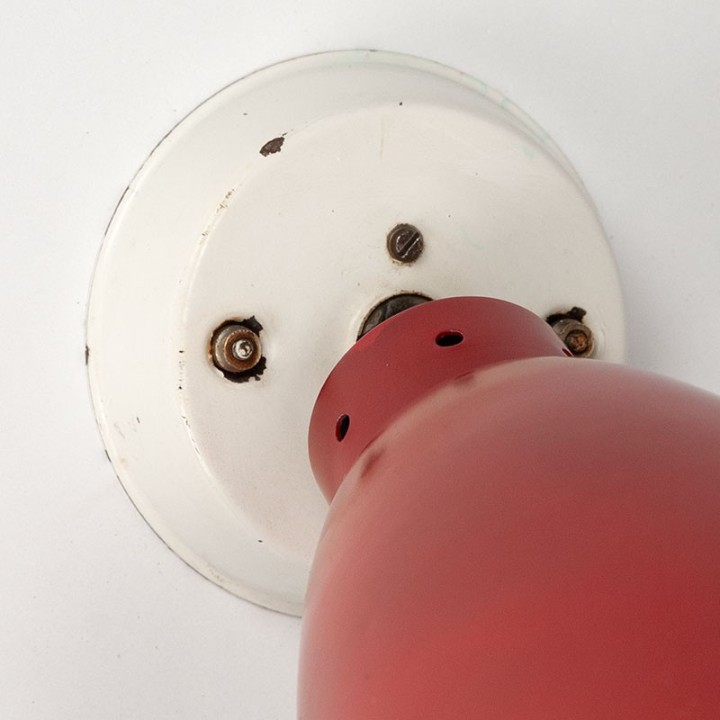 Rode vintage industriële spot