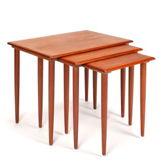 Teakhouten Mid-Century Deense set vintage nesttafels