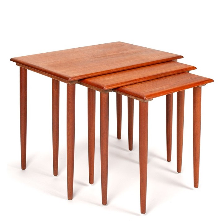 Teakhouten Mid-Century Deense set vintage nesttafels
