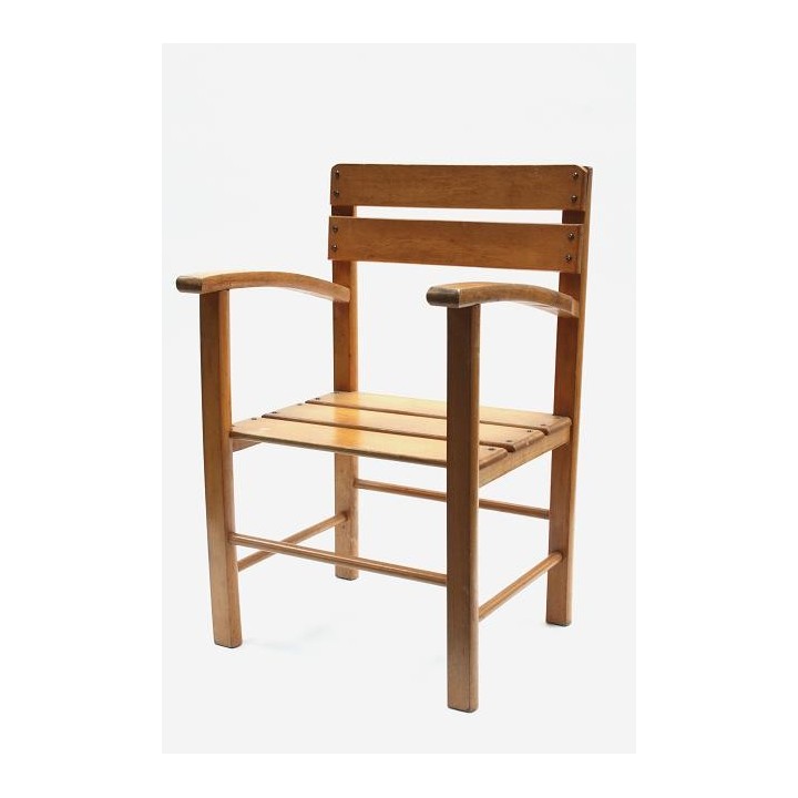 Wooden child's chair no. 2 - Retro Studio