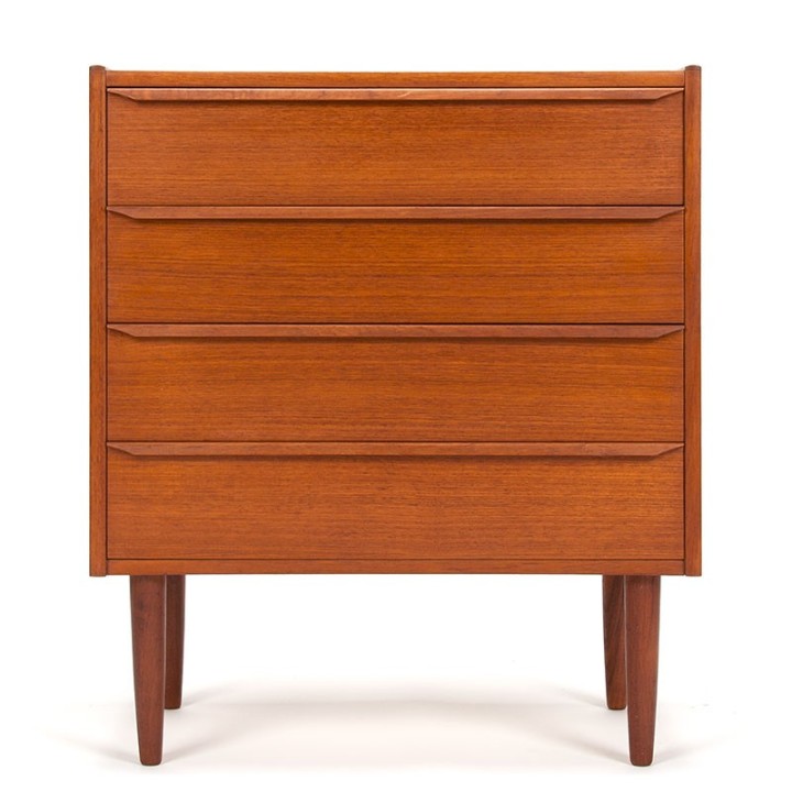 Ladekast in teakhout smal vintage Deens model