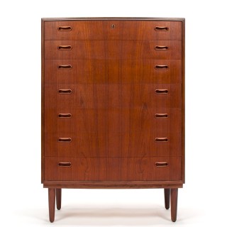 Mid-Century Danish chest of drawers in teak by PMJ Viby J. Møbel