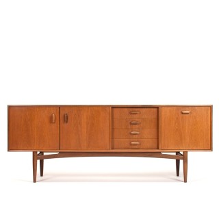 Brasilia Mid-Century teak vintage Gplan dressoir