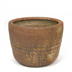 Large model flower pot from Mobach ceramics