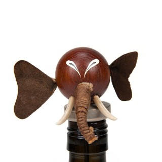 Teak Scandinavian bottle stopper as Elephant